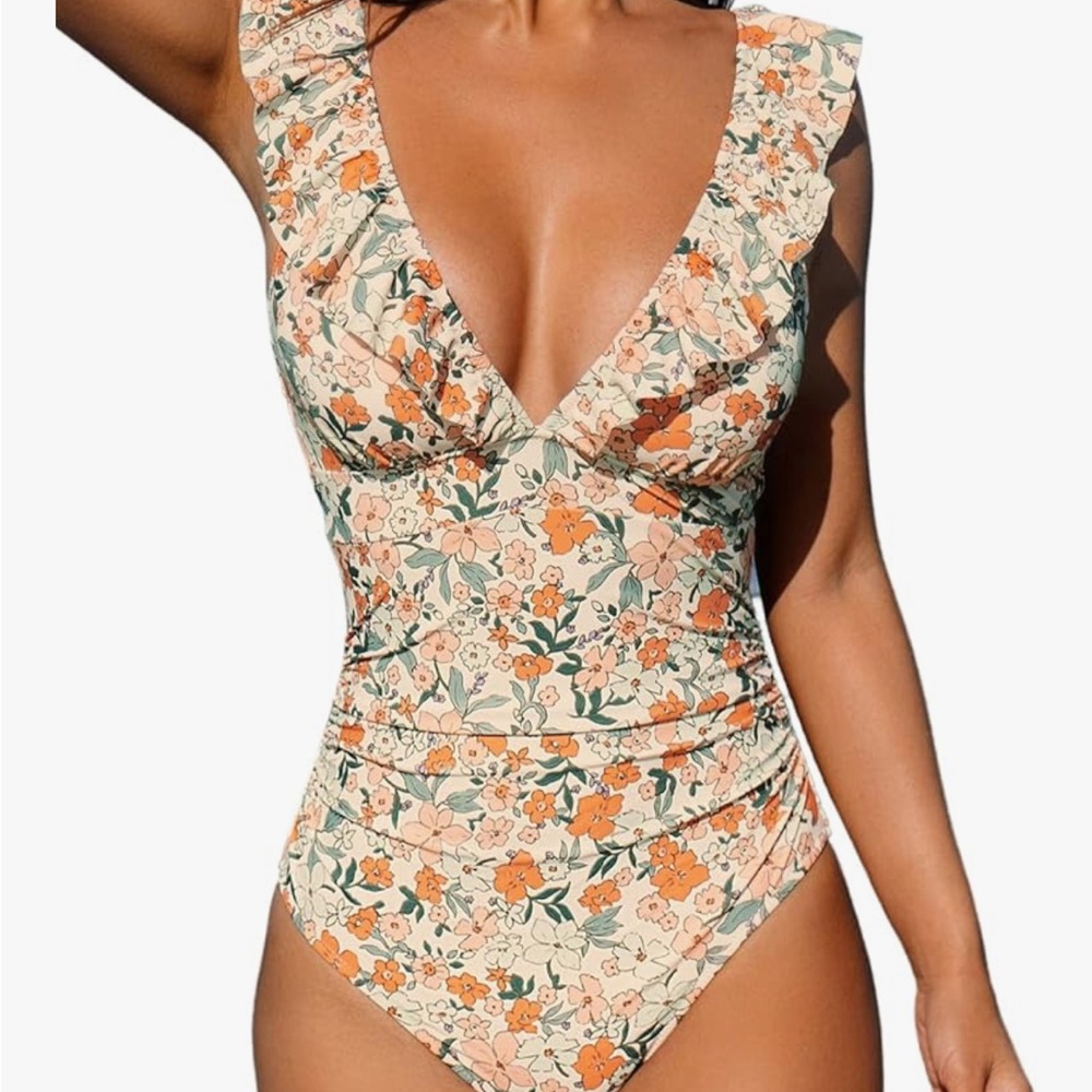 Cupshe- Floral Ruffle One-Piece Swimsuit in Cream and Orange